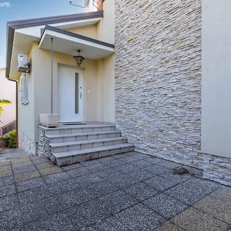 3 Bedroom Pet Friendly In Vakantiehuis *