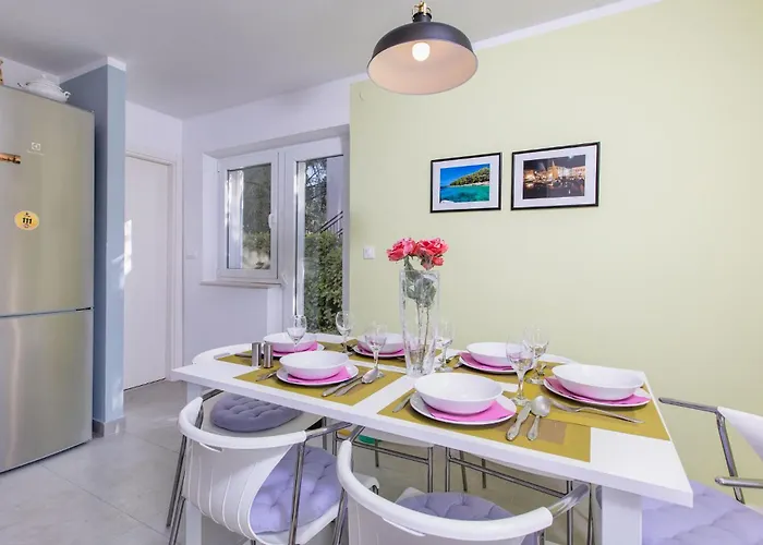 Dom wakacyjny 3 Bedroom Stunning In *