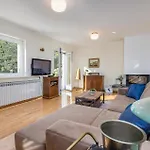 3 Bedroom Pet Friendly In Prázdninový dům Malinska