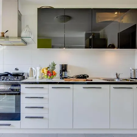3 Bedroom Stunning In Holiday home
