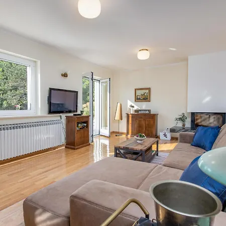 3 Bedroom Pet Friendly In 度假居 马林斯卡