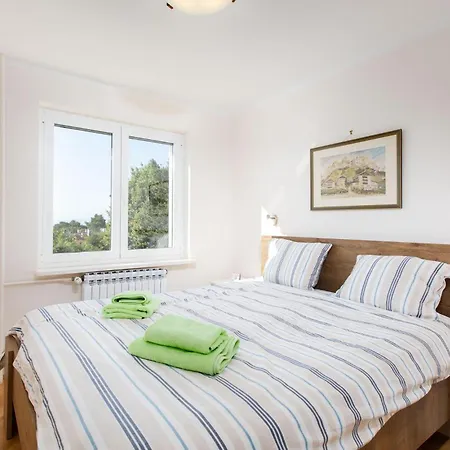 3 Bedroom Pet Friendly In 度假居